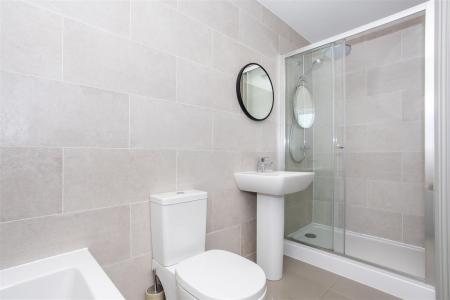 En-suite Bathroom