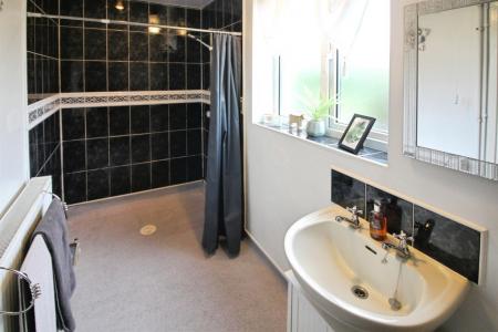 Shower Room/WC