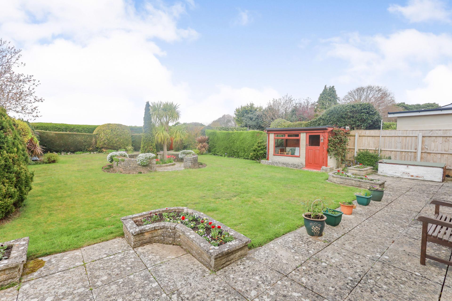 2 bedroom Bungalow for sale in Bournemouth