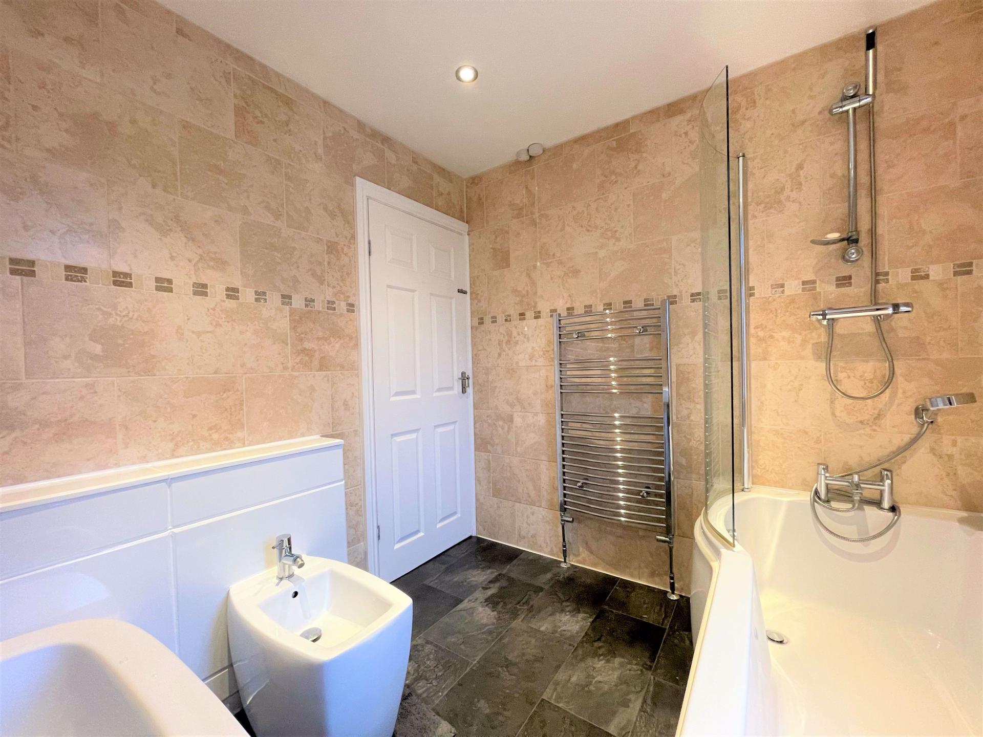 3 bedroom House for sale in Knottingley