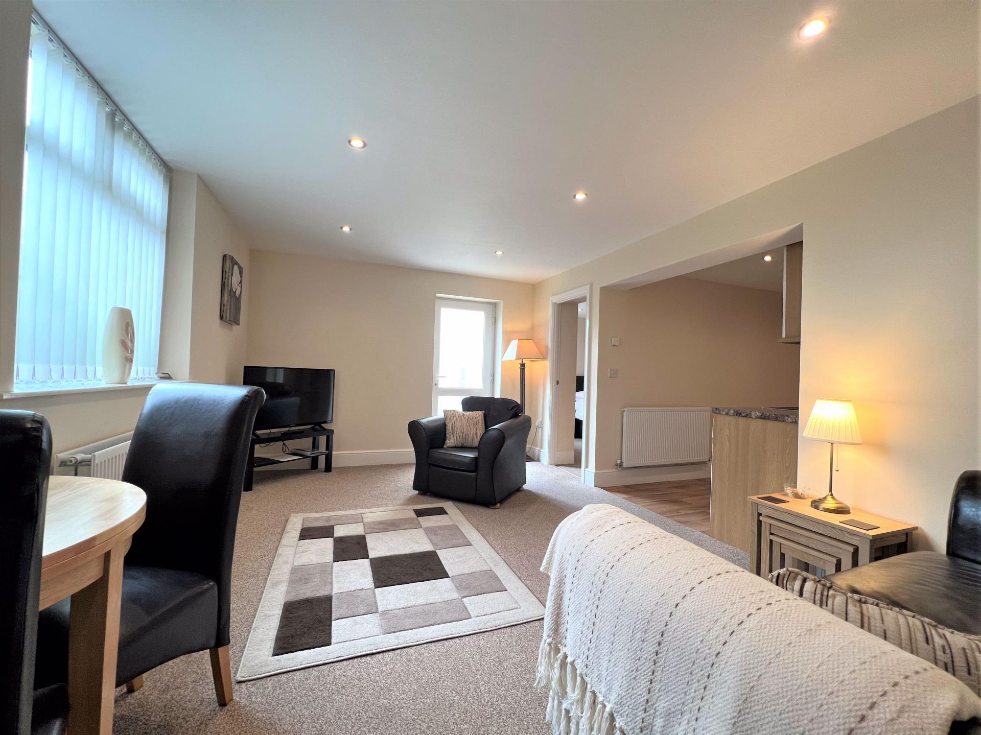 2 bedroom Ground Floor Flat for sale in Brotherton