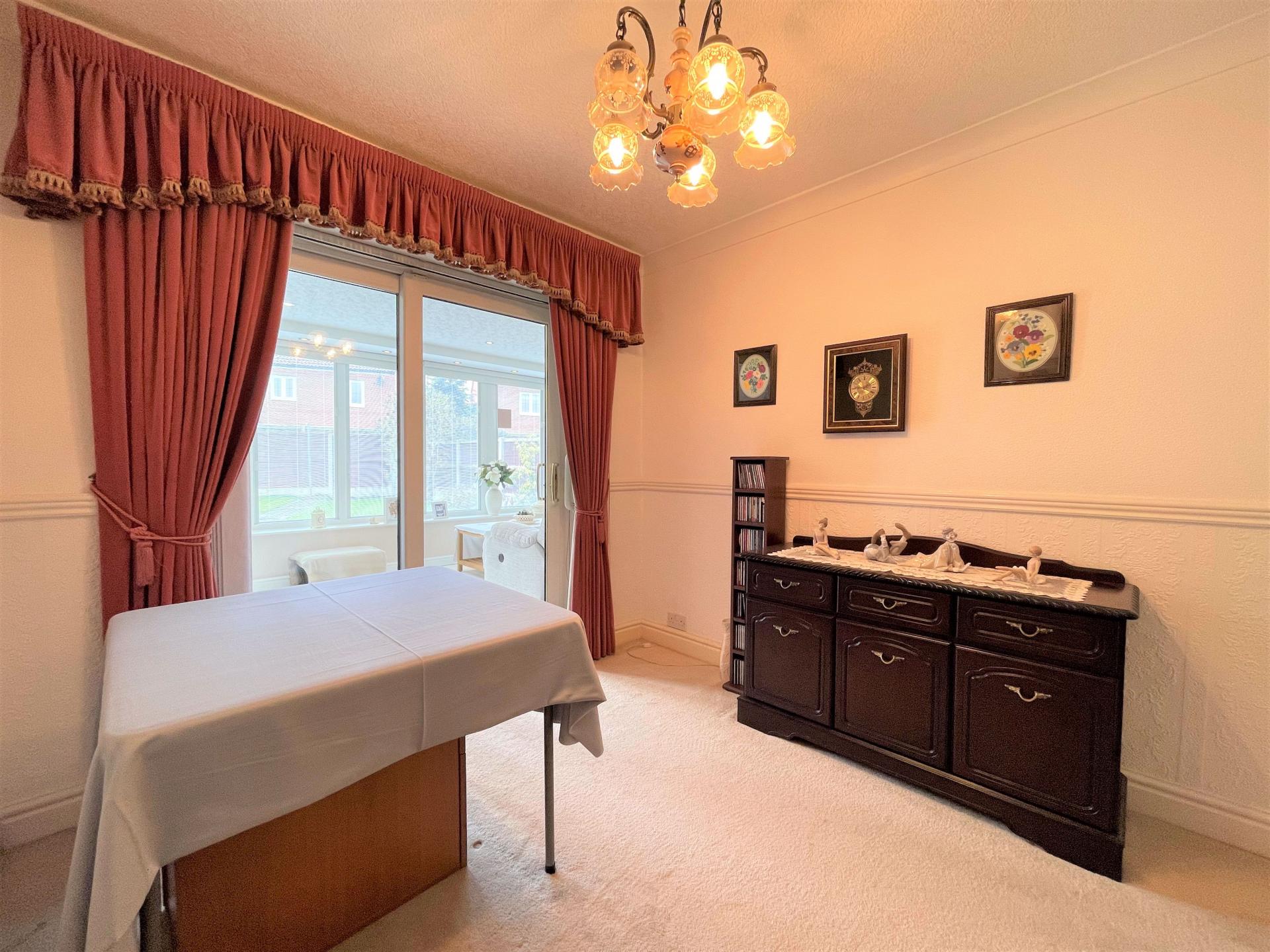 3 bedroom Bungalow for sale in Ackworth