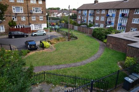 Communal Gardens .JP