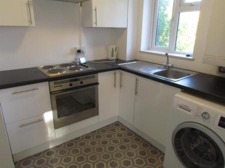 Kitchen: