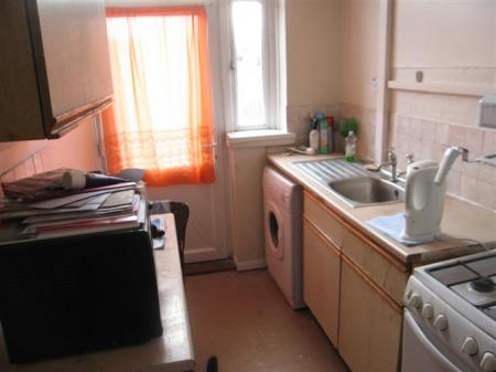 6 CHURCH ELM Kitchen