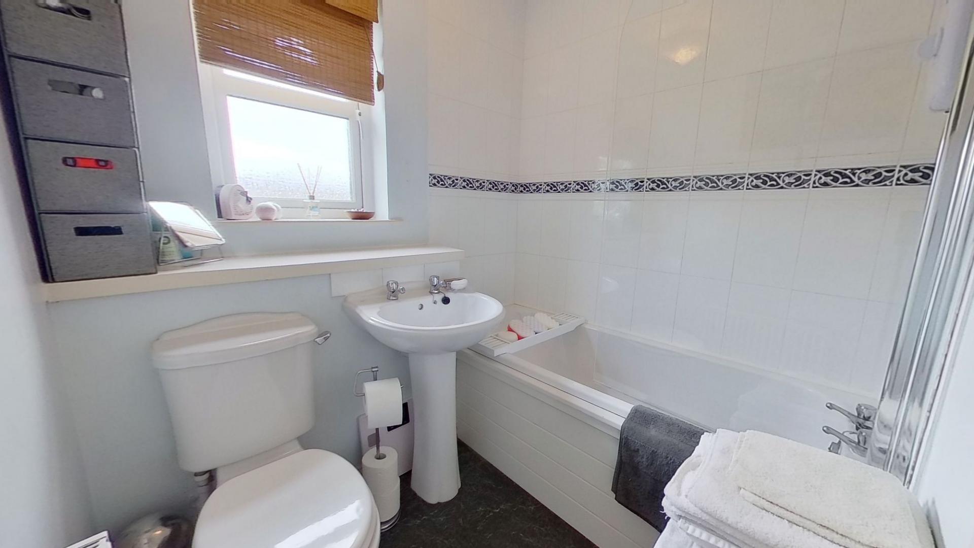 2 bedroom Terraced House for sale in Broxburn