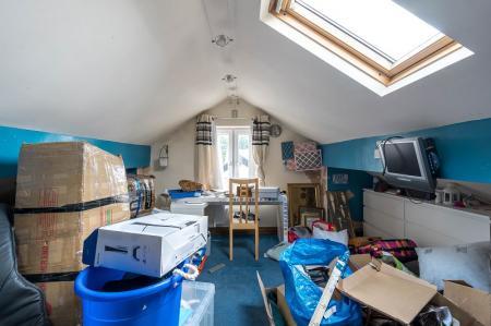 Attic Room / Storage