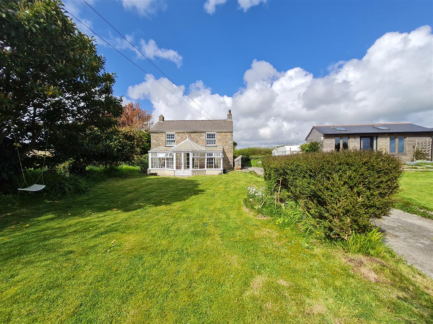 3 bedroom Cottage for sale in Trevenen Bal