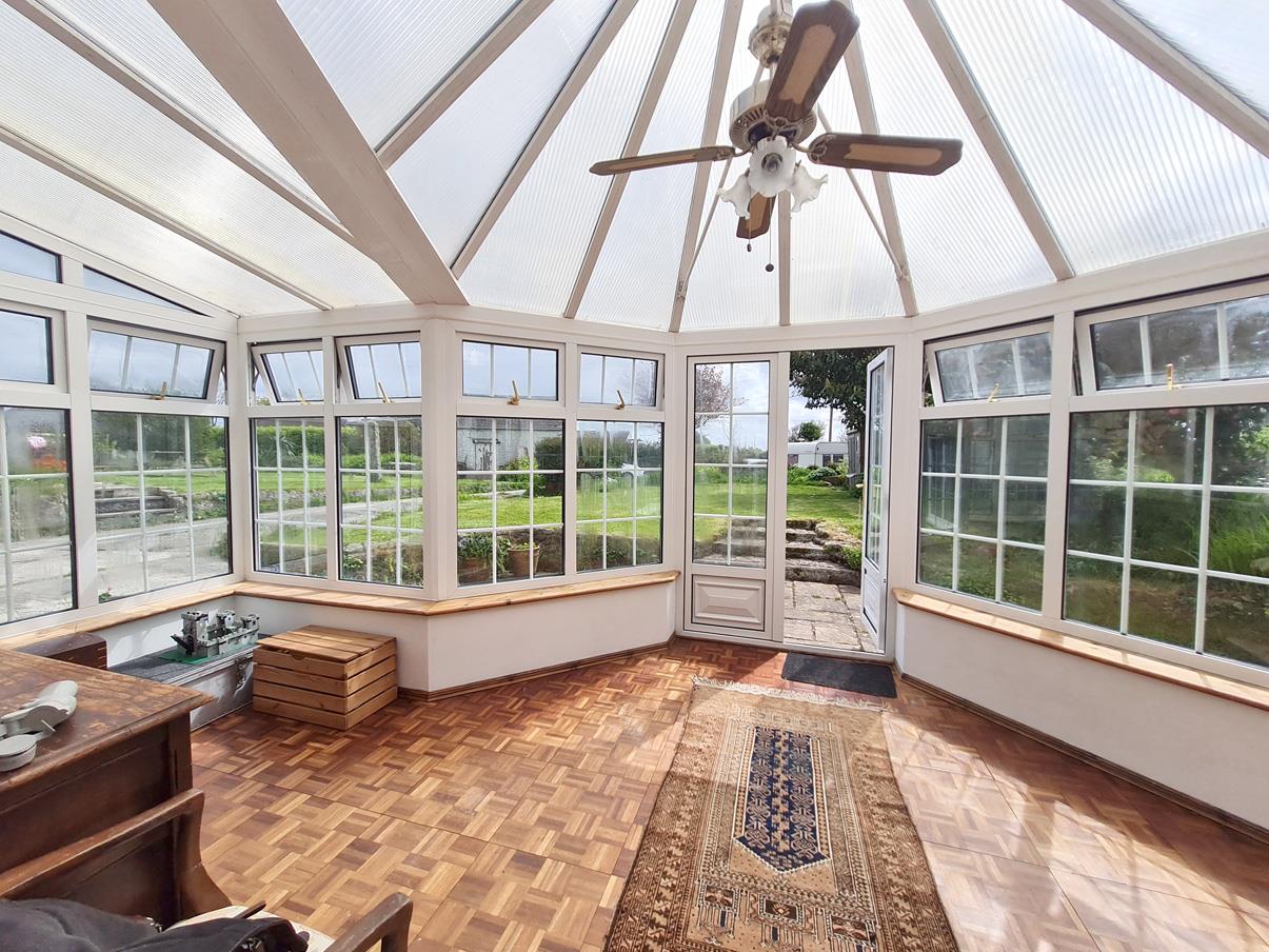 3 bedroom Cottage for sale in Trevenen Bal