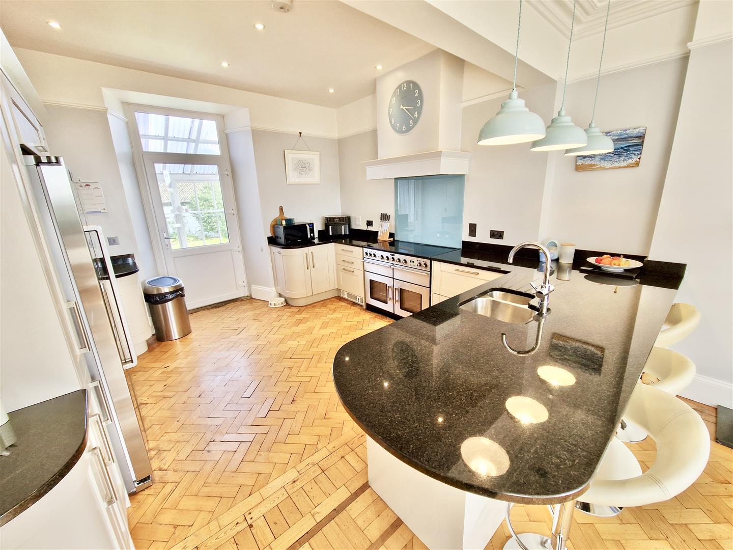 4 bedroom Detached House for sale in Porthleven