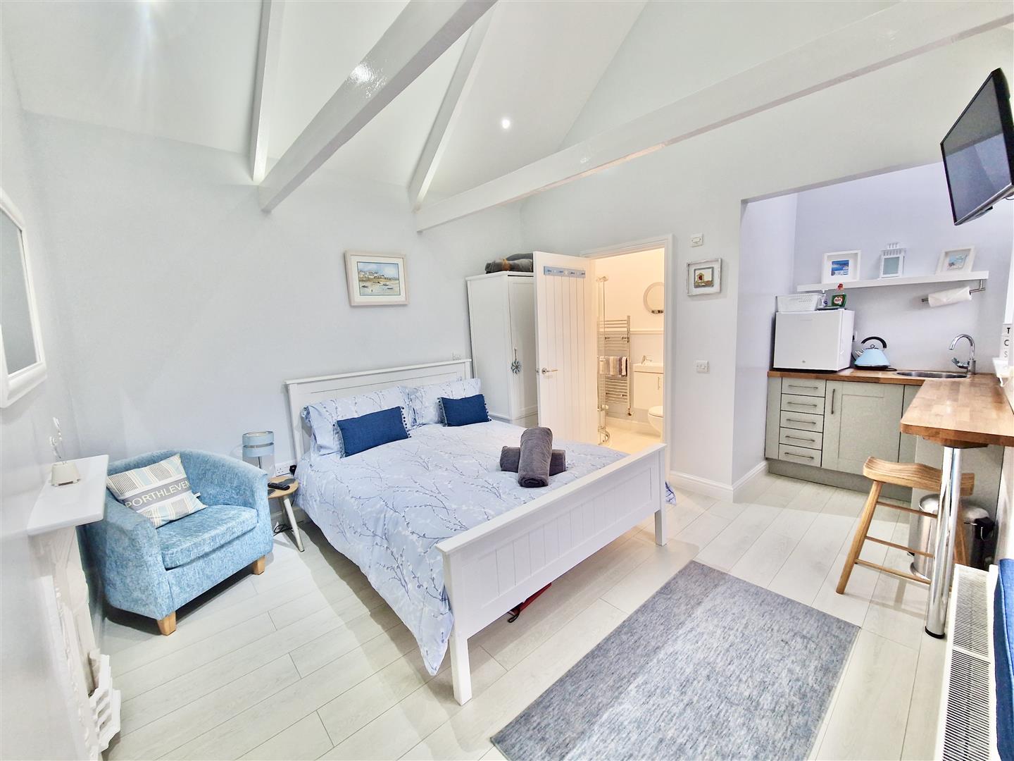 4 bedroom Detached House for sale in Porthleven