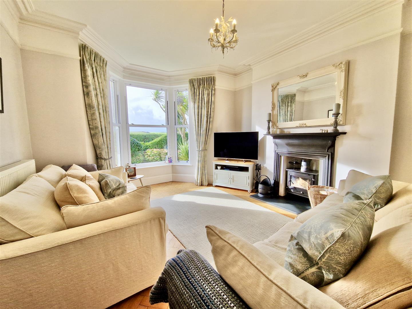 4 bedroom Detached House for sale in Porthleven