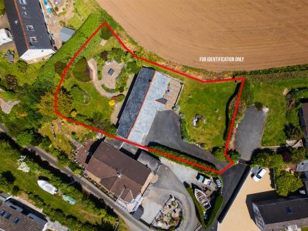 Gwel Teg, Porthallow-03.jpg
