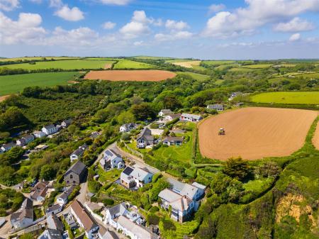 Gwel Teg, Porthallow-05.jpg