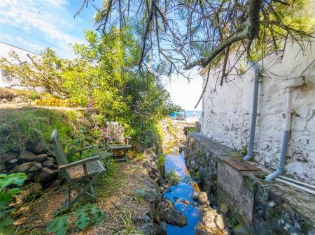 The Beach House, Coverack-25.jpg