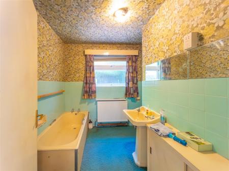 New Milton, Helston-10.jpg