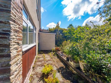 New Milton, Helston-26.jpg