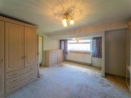 New Milton, Helston-19.jpg