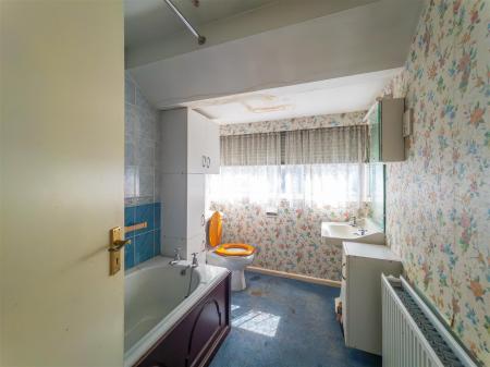 New Milton, Helston-20.jpg