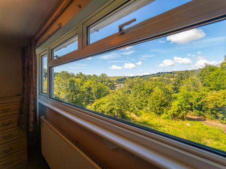 New Milton, Helston-24.jpg
