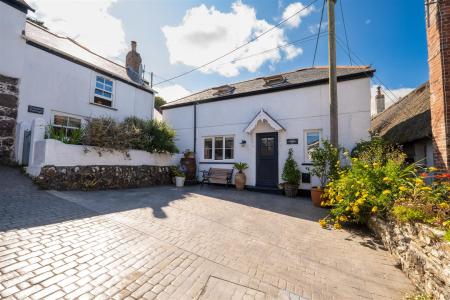 Ye Old Carpenter_s, Coverack-05.jpg