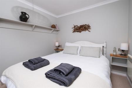 1 Upper Deck, Porthallow-14.jpg