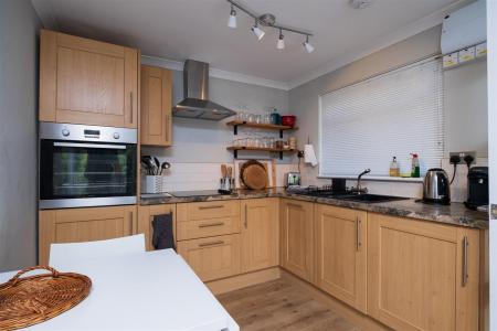 1 Upper Deck, Porthallow-09.jpg