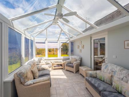 1 Meadow View, Newtown St Martin-16.jpg