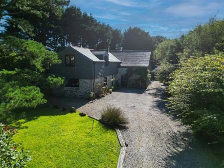 Croft Rose Barn Drone-2.jpg