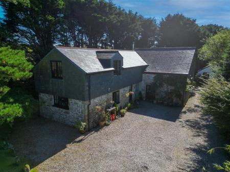 Croft Rose Barn Drone-1.jpg