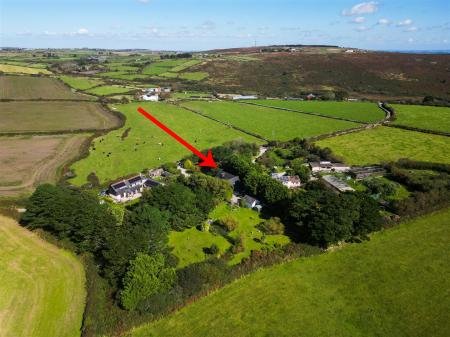 Croft Rose Barn Drone-6 Arrow.jpg