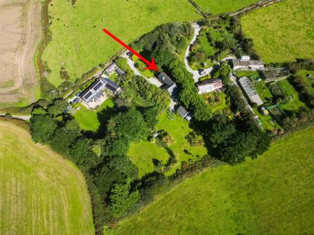 Croft Rose Barn Drone-9 Arrow.jpg