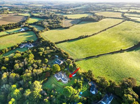 Pipers Green Drone-2 Arrow.jpg