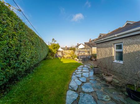 Lyndale, Helston-41.jpg