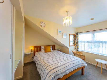 Lyndale, Helston-22.jpg