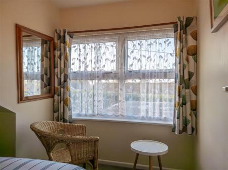 Lyndale, Helston-23.jpg