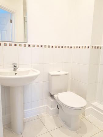 Ensuite shower