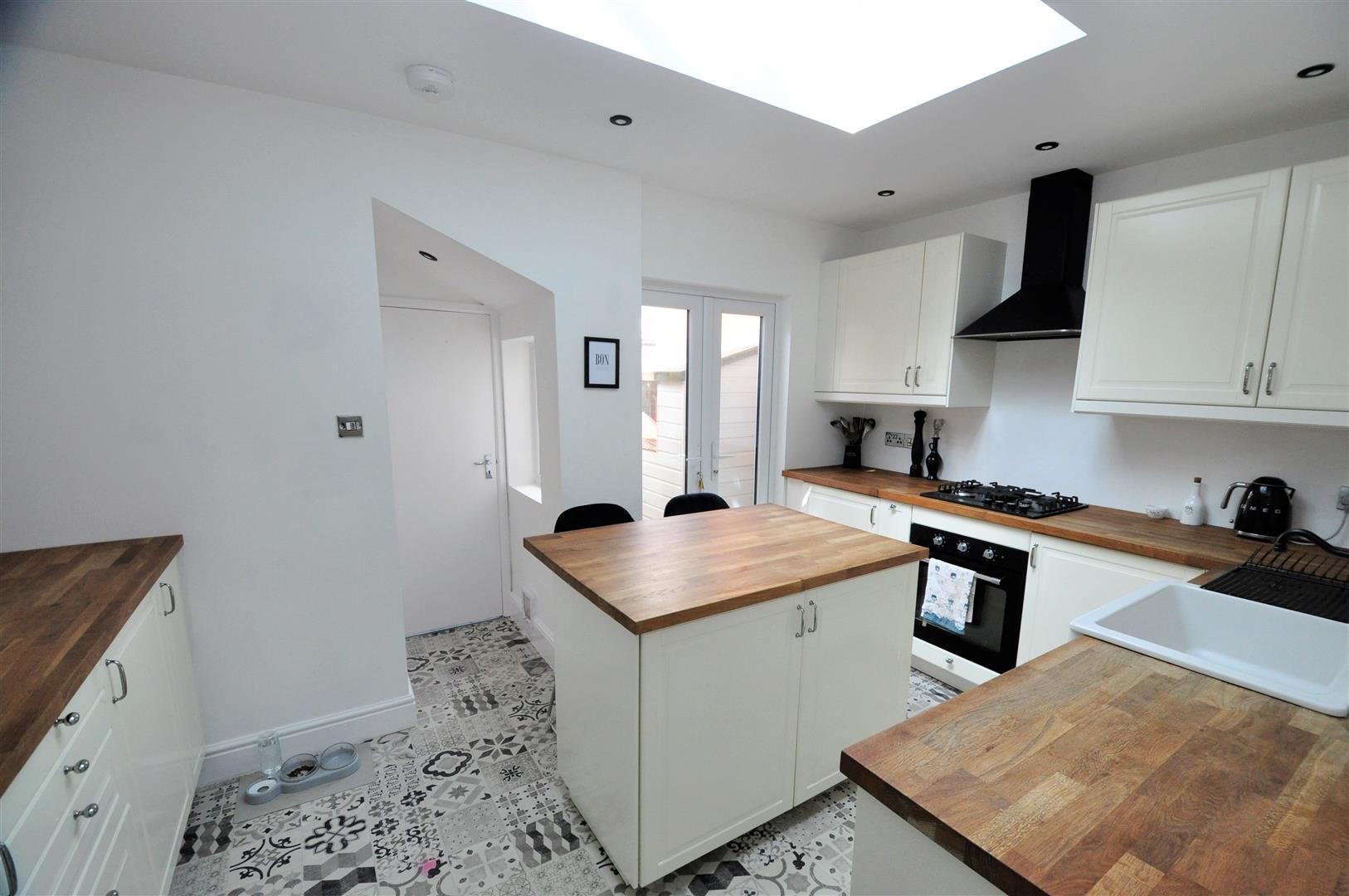 2 bedroom Terraced House for rent in Exeter