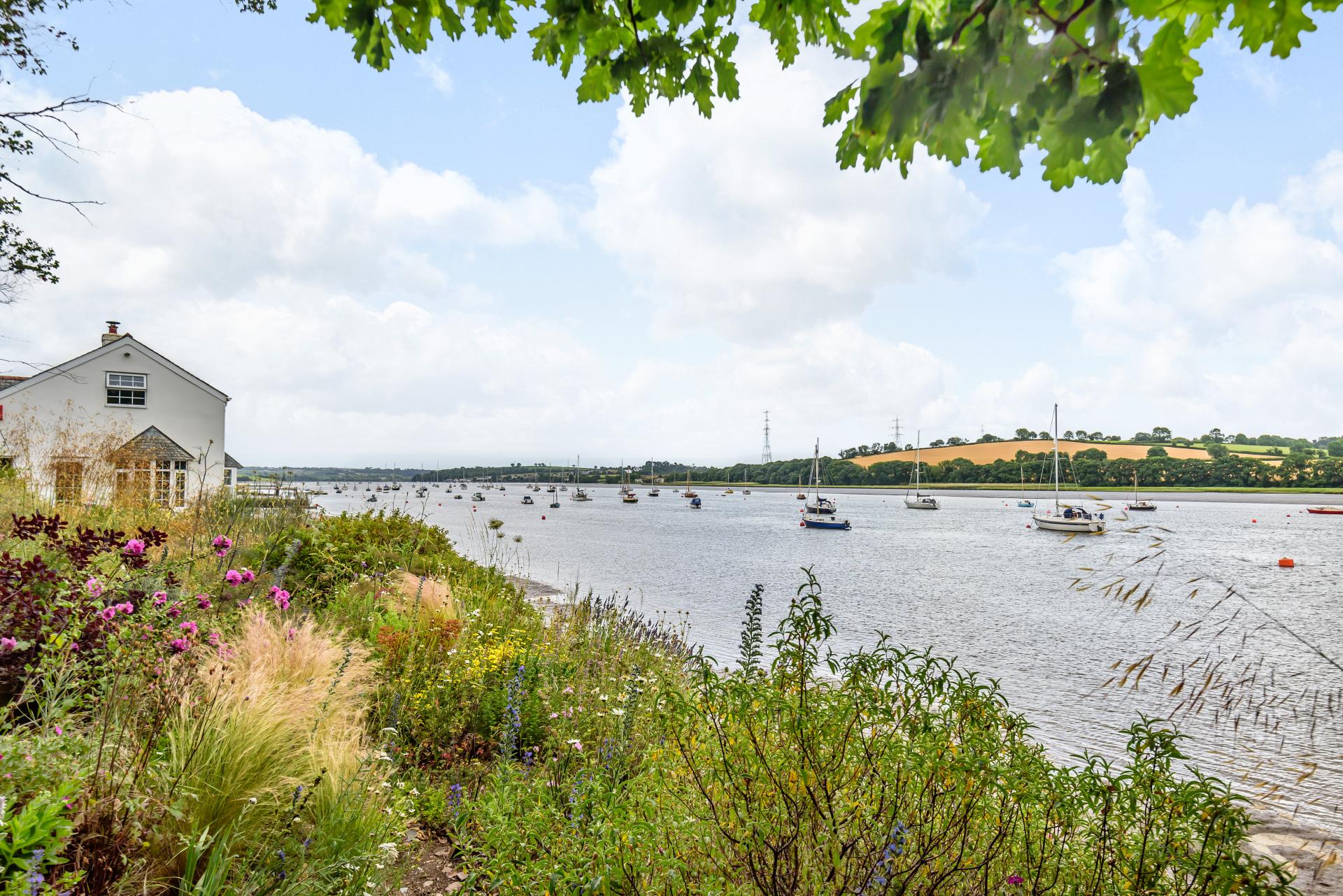 3 bedroom SemiDetached House for sale in YELVERTON