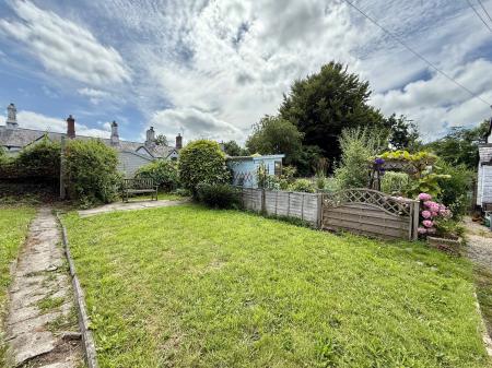 Sunny Level Gardens