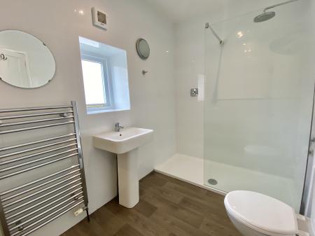 Modern Bathroom