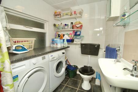 Utility Room/WC