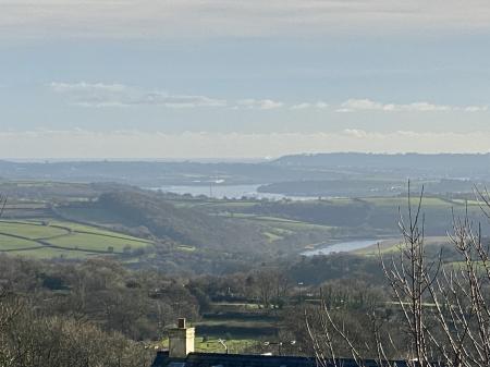 Far-Reaching Views to Plymouth Sound