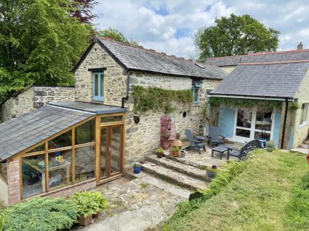 Sheltered patio area