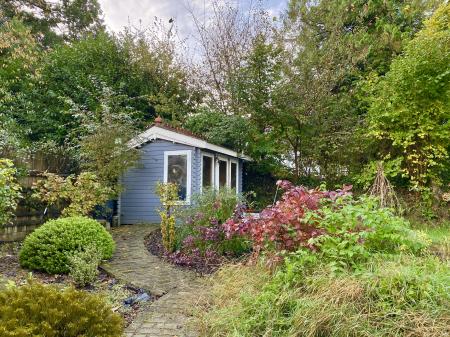 Summer House in Front Garden