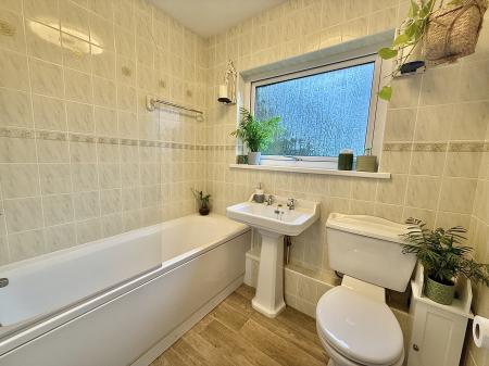 Immaculate Bathroom