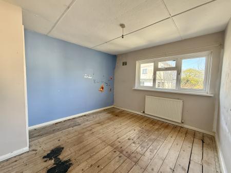 Bedroom 2 (Double)