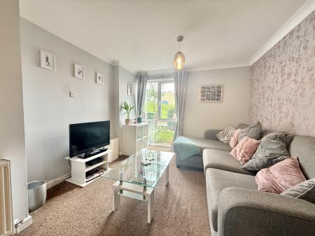 Sitting/Dining Room