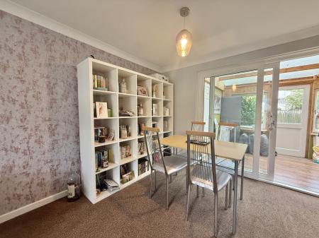 Sitting/Dining Room