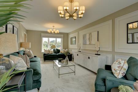 Good Size Lounge